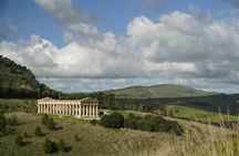 Sicily: Skip-the-Line Entry to Segesta Ruins and Shuttle Service