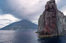 Full-Day Panarea and Stromboli Boat Tour from Taormina