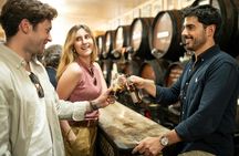 Malaga gastronomic tour with tapas, wine and rooftop access
