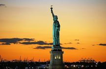 Brooklyn Bridge, Statue of Liberty, and Manhattan Walking Tour