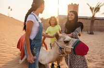 Dubai desert 4x4 safari with traditional Arabic dinner and dancing