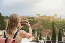 Alhambra and Generalife skip-the-line private tour