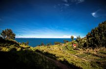 Full-Day Tour to the Lake Islands of Uros and Taquile with Lunch