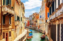 Hidden Gems Walking Tour with a Local Guide in Venice