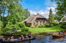 Giethoorn Guided Tour with Cruise and Cheese Platter from Amsterdam