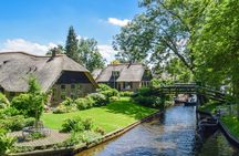 Giethoorn Guided Tour with Cruise and Cheese Platter from Amsterdam