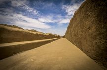 Moche Valley's Ancient Pyramids and Chan Chan Citadel Private Tour