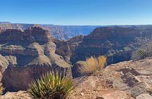 Helicopter tour to the Grand Canyon with boat ride and Skywalk tour