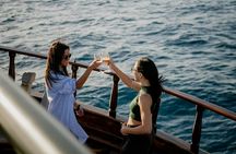 Barcelona Chill Out catamaran tour with lounge music