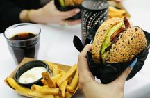 Burger Cruise Through the Amsterdam Canals