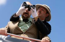 Classic London sightseeing tour in a vintage bus