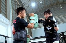 Muay Thai Boxing Group Class for Beginners in Bangkok