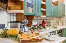 Dining Experience and Cooking Show at a Cesarina's Home in Arezzo