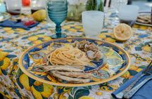 Market Tour and Dining Experience at a Cesarina's Home in Catania