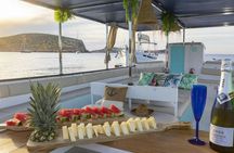 Sunset Boat Tour with Tapas, Open Bar and Water Sports in Ibiza