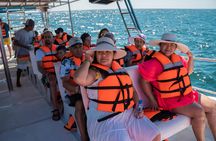 Huatulco Boat Tour with Snorkelling