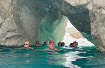 Wahiba Desert and Wadi Bani Khalid Guided Tour with Lunch from Muscat