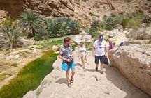 Wadi Shab and Bimmah Sinkhole Full Day Tour with Lunch