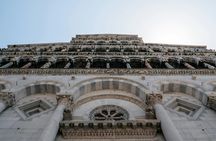 Full-day Pisa and Lucca tour from La Spezia