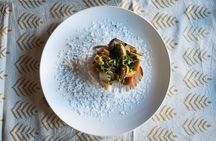 Lunch or Dinner and Cooking Show at a Cesarina's House in Venice