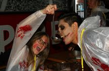 Halloween pub crawl in Porto