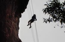 Blue Mountains half-day abseiling adventure