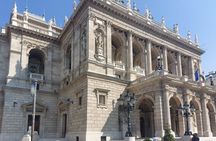 Self-guided city exploration trail in Budapest