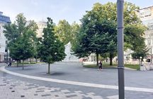 Self-guided city exploration trail in Budapest