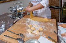 Cooking class and tasting at a Cesarina's home in Turin
