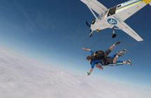 15,000 Ft Skydive Experience in Cairns North Queensland