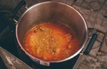 Cultural Dining Experience with a Local Family in Bangkok