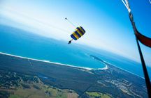 15,000 Ft Skydiving in Byron Bay Available in the Week