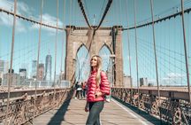 Brooklyn Bridge and DUMBO 2 Hour Guided Walking Tour in New York