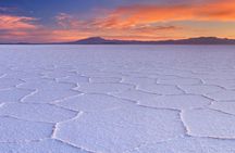 Starlight Experience at Salar de Uyuni with Sunrise Viewing