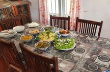 Cultural Dining Experience with a Local Family in Galle
