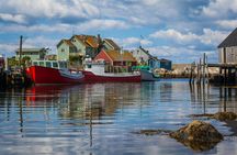 Peggy’s Cove guided tour from Halifax