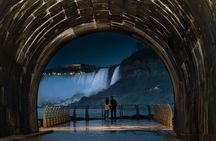 Night on Niagara experience in Canada with Power Station Light Show