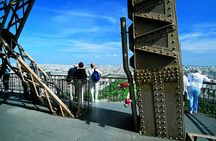 Eiffel Tower reserved timed with audio guide