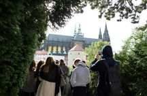 Best of Prague by foot and bus with river cruise and Prague Castle