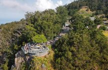 Madeira amazing views: cliff & valleys in open roof 4x4 tour