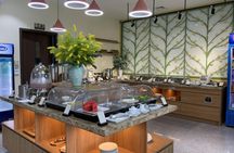 Access to the Lien Khuong International Airport business lounge