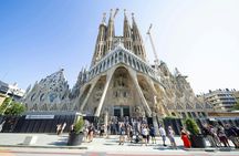 Sagrada Familia entrance tickets and small-group tour