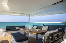 Catamaran cruise in Mykonos with meal, drinks and transport