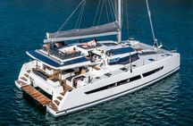 Catamaran cruise in Mykonos with meal, drinks and transport