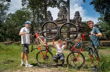 Discover Angkor Wat by bicycle
