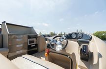 Private YachtBoat PONTOON All-You-Can-Drink Cruise in Prague