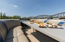 Private YachtBoat PONTOON All-You-Can-Drink Cruise in Prague