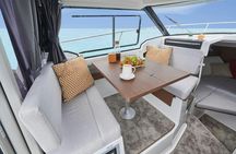 Private YachtBoat SPEED All-You-Can-Drink Cruise in Prague