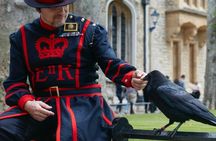 Harry Potter Guided Walking Tour with Tower of London Tickets