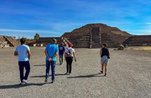 Early Teotihuacan guided tour